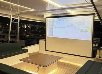 Rent a catamaran in Alimos Marina - Bali 5.8