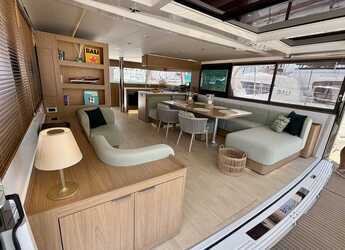 Rent a catamaran in Alimos Marina - Bali 5.8