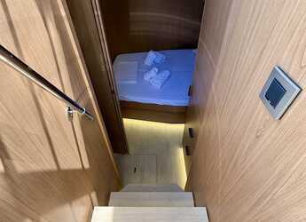 Rent a catamaran in Alimos Marina - Bali 5.8