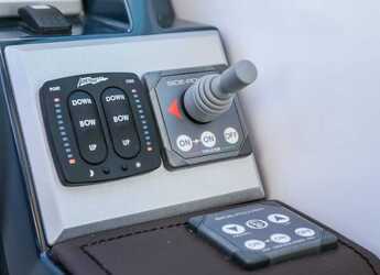 Noleggiare motorboat in Marine Pirovac - Flipper 900 ST
