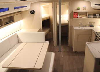 Chartern Sie segelboot in Salamis Yachting Club - Oceanis 40.1