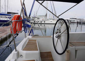 Chartern Sie segelboot in Salamis Yachting Club - Sun Odyssey 39i