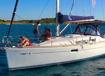 Chartern Sie segelboot in Salamis Yachting Club - Sun Odyssey 39i