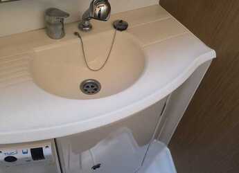 Chartern Sie segelboot in Salamis Yachting Club - Sun Odyssey 39i