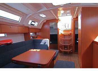 Rent a sailboat in Rhodes Marina - Bavaria 41 Cruiser