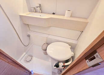 Alquilar velero en Marina Kastela - Dufour 44 Grand Large