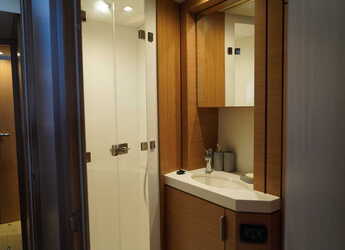 Rent a catamaran in Port Gocëk Marina - Bali 4.6