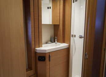 Rent a catamaran in Port Gocëk Marina - Bali 4.6