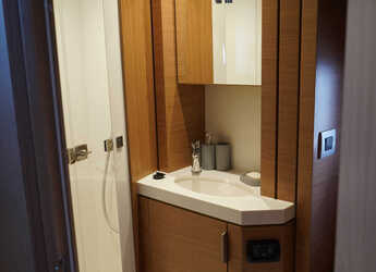 Rent a catamaran in Port Gocëk Marina - Bali 4.6