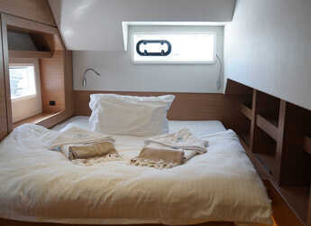 Rent a catamaran in Port Gocëk Marina - Bali 4.6