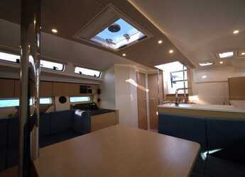 Chartern Sie segelboot in Marina Cala de Medici - Hanse 410