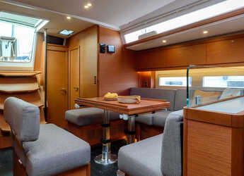 Alquilar velero en Marina di Cannigione - Dufour 530