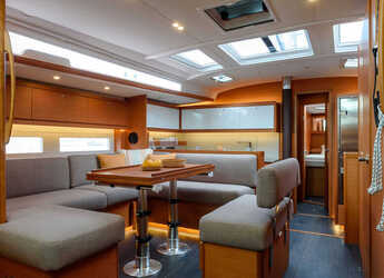 Alquilar velero en Marina di Cannigione - Dufour 530