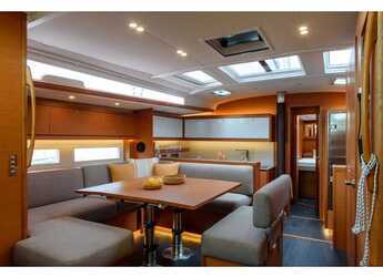 Alquilar velero en Marina di Cannigione - Dufour 530