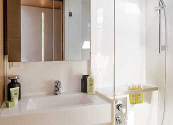 Chartern Sie katamaran in Marina di Santa Teresa Gallura (Longosardo) - Excess 11