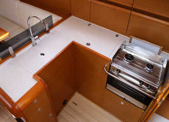 Alquilar velero en Marina Kastela - Sun Odyssey 409