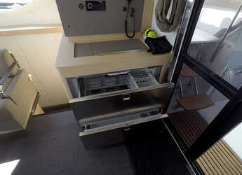 Alquilar catamarán en Marina Mandalina - Fountaine Pajot Elba 45