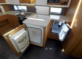 Alquilar velero en Marina Mandalina - Dufour 44