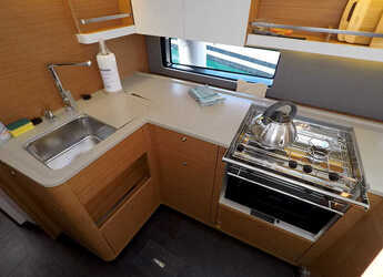 Alquilar velero en Marina Mandalina - Dufour 44