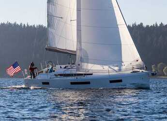 Rent a sailboat in Volos - Sun Odyssey 440