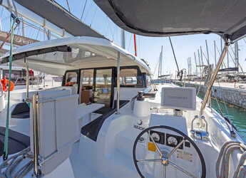 Alquilar catamarán en Alimos Marina - Excess 11