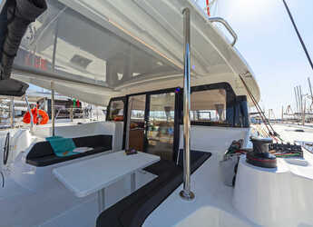 Alquilar catamarán en Alimos Marina - Excess 11