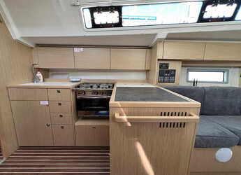 Louer voilier à Trogir (ACI marina) - Bavaria C38