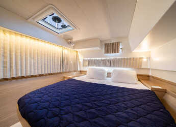 Chartern Sie katamaran in Marina Benitses - Lagoon 42 (4 Dbl / 2 singles 12)