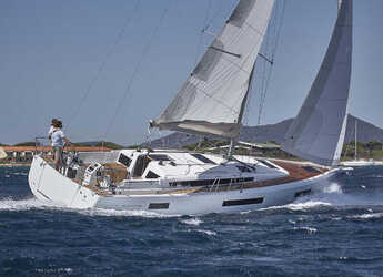 Rent a sailboat in Marina Benitses - Sun Odyssey 440