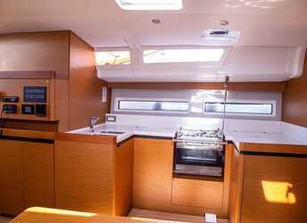 Alquilar velero en Marina Benitses - Sun Odyssey 490 5 cabins