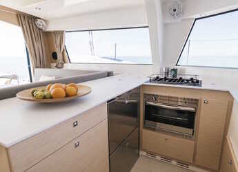 Rent a catamaran in Punta Nuraghe - Neel 47