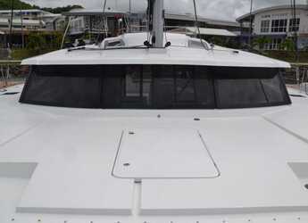 Rent a catamaran in Anse Marcel Marina (Lonvilliers) - Fountaine Pajot Saona 47 Quintet - 5 + 1 cab.