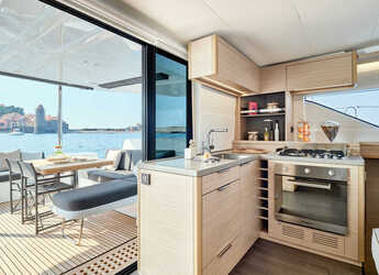 Alquilar catamarán en Marina Nava - Lagoon 51 (2025)