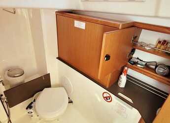 Noleggiare sailboat in Ece Marina - Bavaria 34