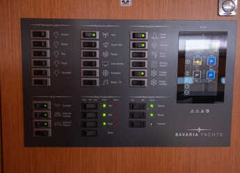 Noleggiare sailboat in Ece Marina - Bavaria C46