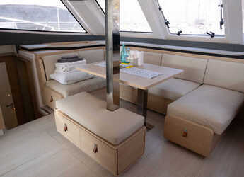 Alquilar catamarán en Ece Marina - Aventura 45