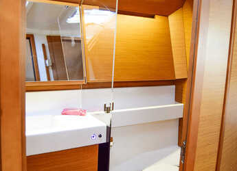 Alquilar velero en Kavala - Marina Perigialiou - Sun Odyssey 410