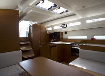 Alquilar velero en Marina Skiathos  - Sun Odyssey 41