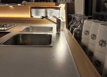 Alquilar catamarán en Ece Marina - Excess 11