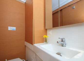 Alquilar catamarán en Ece Marina - Excess 11