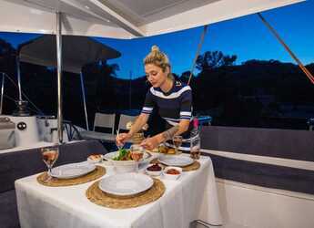 Alquilar catamarán en Ece Marina - Excess 11