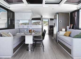 Rent a catamaran in Port Purcell, Joma Marina - Bali 4.4 - 3 + 1 cab.