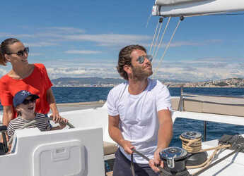 Rent a catamaran in Port Purcell, Joma Marina - Fountaine Pajot Astrea 42 - 4 + 1 cab.