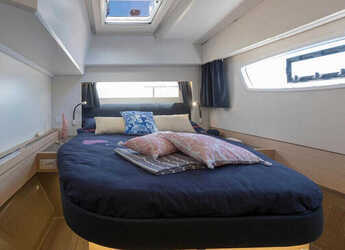 Rent a catamaran in Port Purcell, Joma Marina - Fountaine Pajot Astrea 42 - 4 + 1 cab.