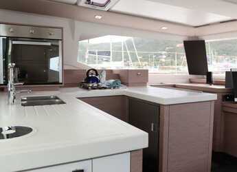 Rent a catamaran in Port Purcell, Joma Marina - Fountaine Pajot Astrea 42 - 4 + 1 cab.