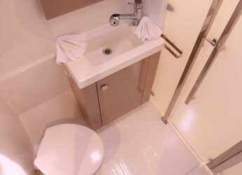 Rent a catamaran in Port Purcell, Joma Marina - Fountaine Pajot Astrea 42 - 4 + 1 cab.