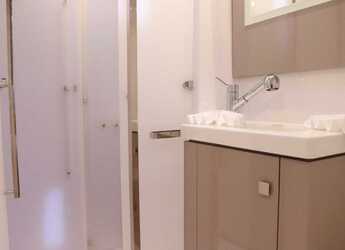 Rent a catamaran in Port Purcell, Joma Marina - Fountaine Pajot Astrea 42 - 4 + 1 cab.