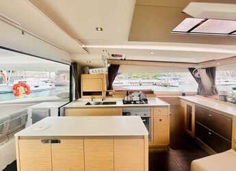 Rent a catamaran in Port Purcell, Joma Marina - Fountaine Pajot Aura 51 - 5 + 1 cab.