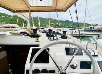 Rent a catamaran in Port Purcell, Joma Marina - Fountaine Pajot Aura 51 - 5 + 1 cab.