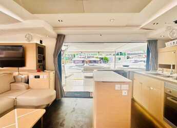 Rent a catamaran in Port Purcell, Joma Marina - Fountaine Pajot Aura 51 - 5 + 1 cab.